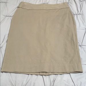 Size 4 Banana Republic pencil skirt in tan